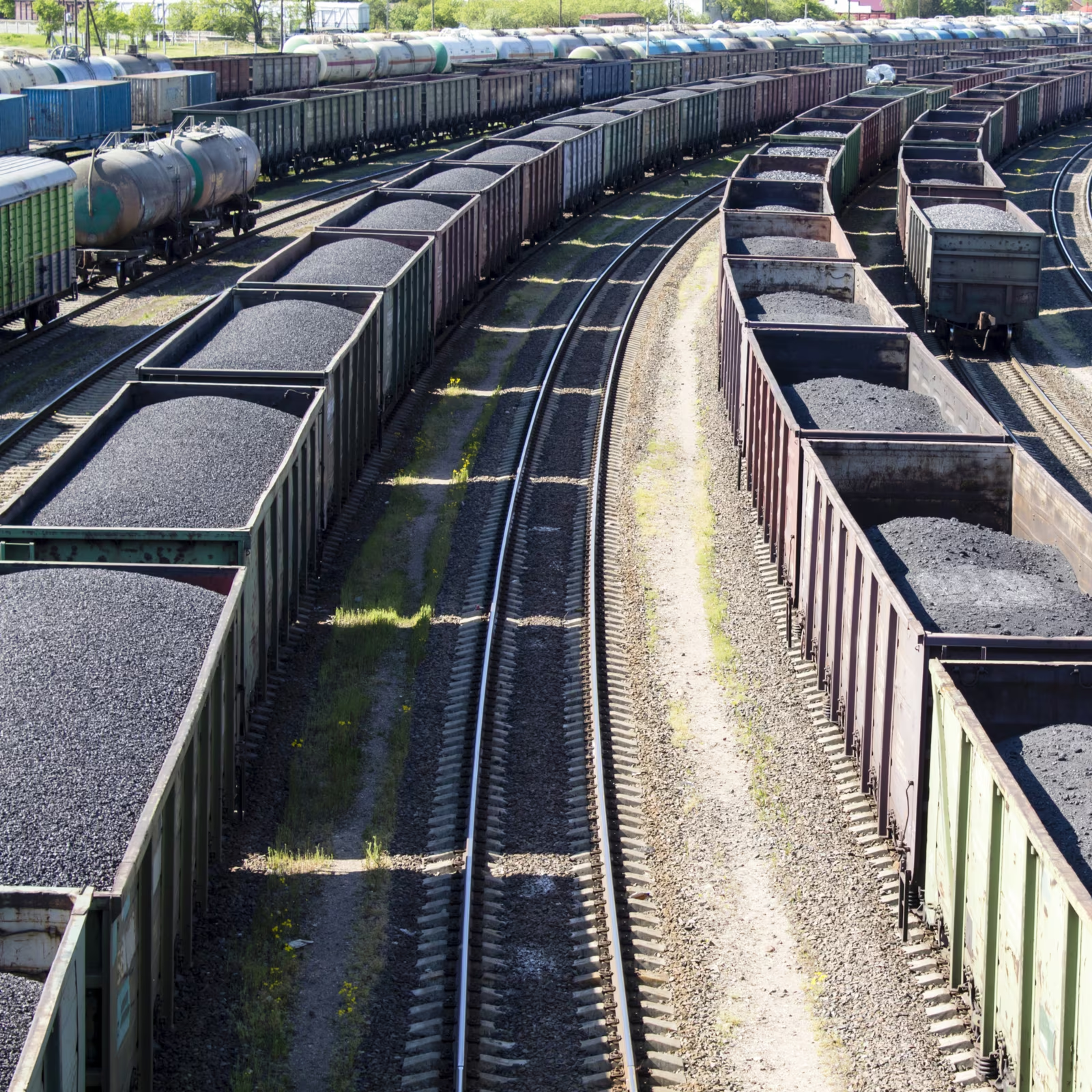 Indian Railways to add 600 coal freight trains to bolster power plant supply for summer