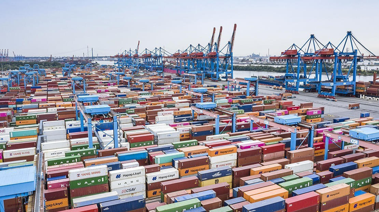 SE Asia faces shipping crisis as container shortage drives freight rates to record highs